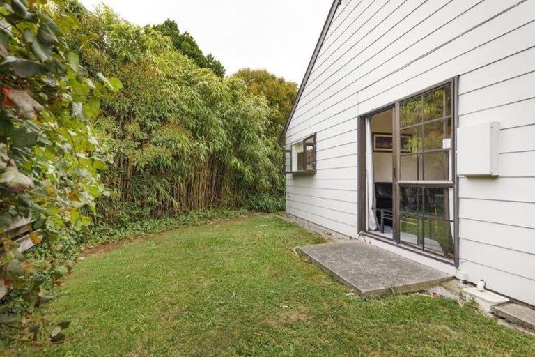 Photo of property in 16a Wood Street, Takaro, Palmerston North, 4410