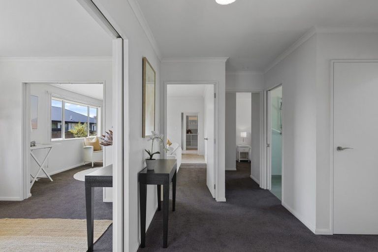 Photo of property in 74 Wilsons Road, Saint Martins, Christchurch, 8022