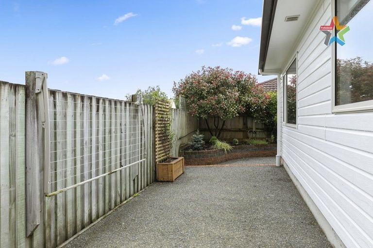 Photo of property in 13 Woodland Mews, Wainuiomata, Lower Hutt, 5014