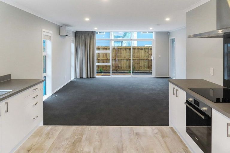 Photo of property in 2b Delaney Drive, Stokes Valley, Lower Hutt, 5019