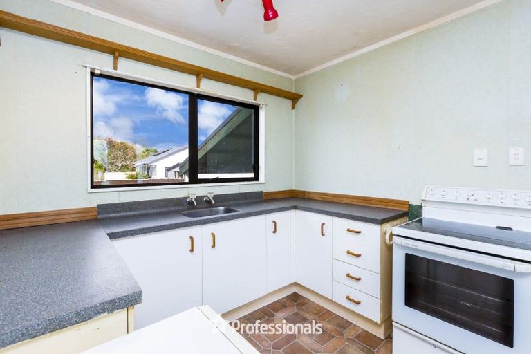 Photo of property in 5 Tulsa Grove, Totara Park, Upper Hutt, 5018