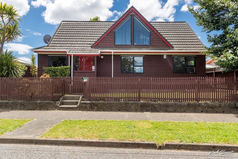 Photo of property in 145 Riverside Drive, Waiwhetu, Lower Hutt, 5010
