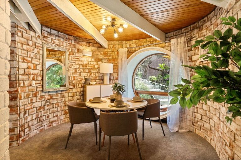 Photo of property in 52 Amapur Drive, Khandallah, Wellington, 6035