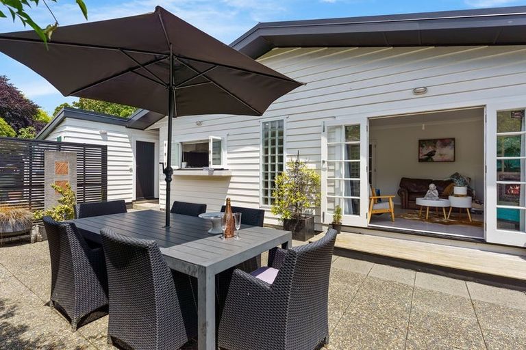 Photo of property in 7 Ngarara Road, Waikanae, 5036