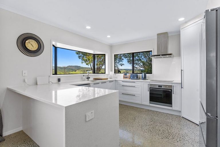 Photo of property in 3 Waiteitei Road, Wellsford, 0974
