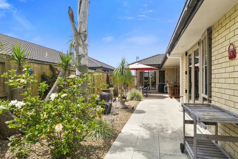 Photo of property in 7 Parkwood Place, Papamoa Beach, Papamoa, 3118