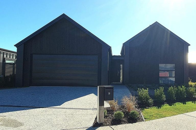Photo of property in 9 Blondie Drive, Cromwell, 9310
