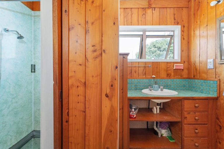 Photo of property in 45 Oyster Drive, Cooks Beach, Whitianga, 3591