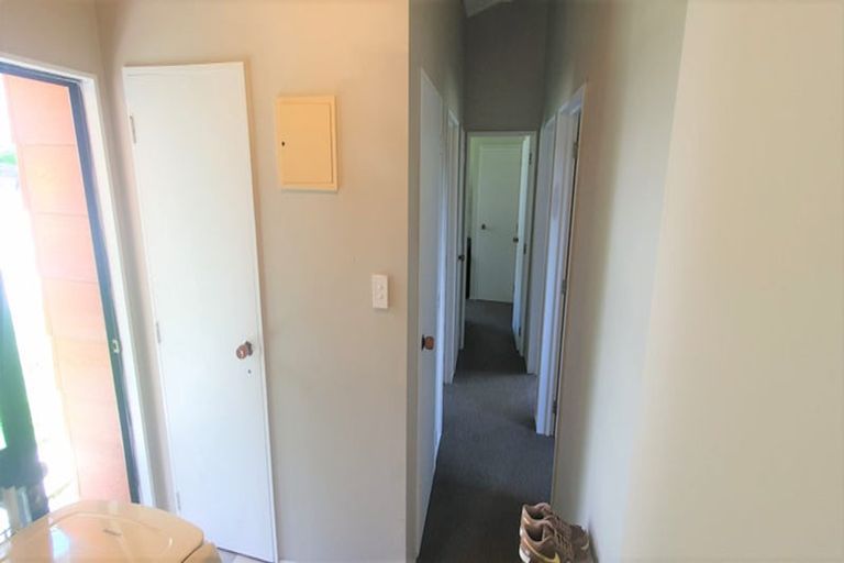 Photo of property in 12 Puketiro Place, Paihia, 0200