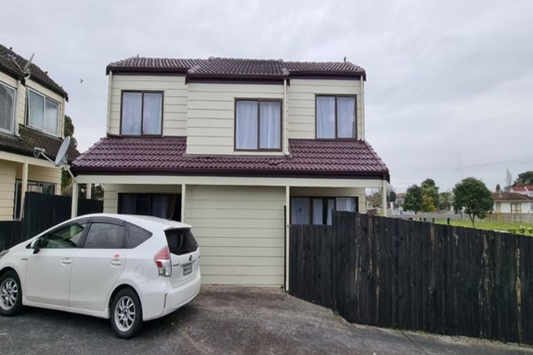 Photo of property in 1/8 Armada Drive, Ranui, Auckland, 0612