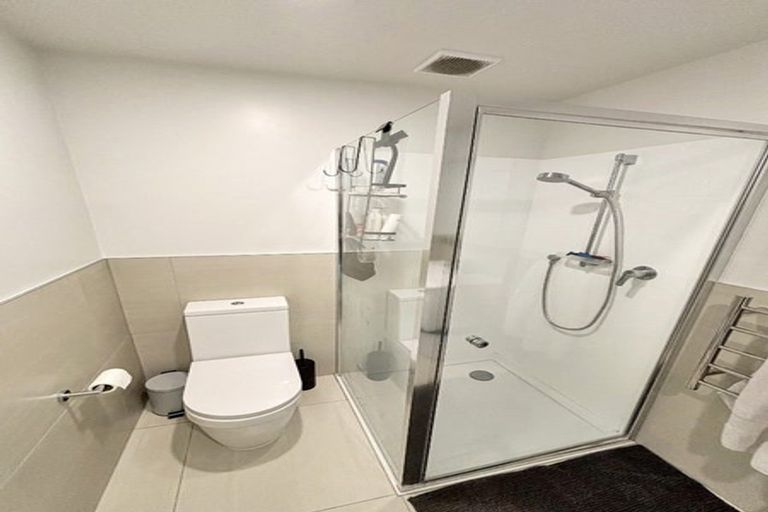 Photo of property in 107/38d Fraser Avenue, Northcote, Auckland, 0627