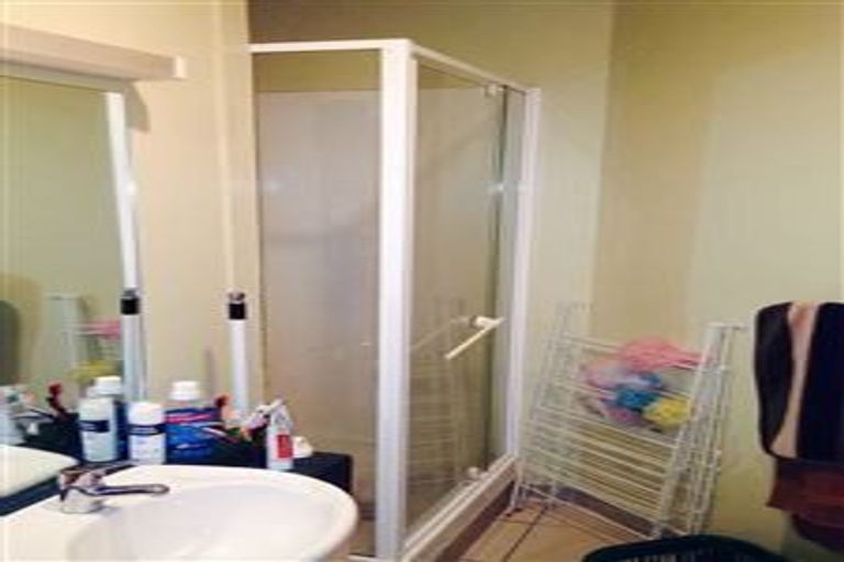 Photo of property in Terrace Tower Apartments, 12a/126 The Terrace, Wellington Central, Wellington, 6011