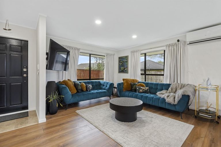 Photo of property in 25 Michael Jones Drive, Flat Bush, Auckland, 2019