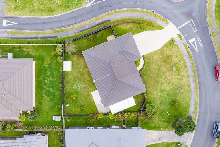 Photo of property in 35 Karo Street, Ruakaka, 0116