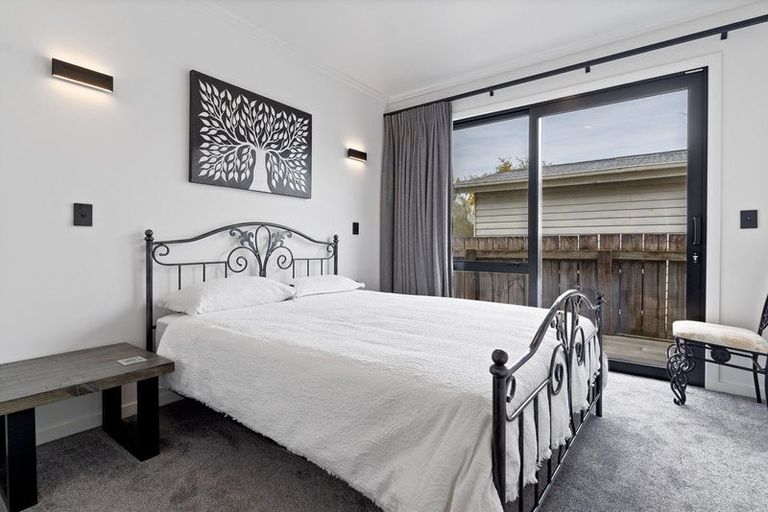 Photo of property in 30 Princess Street, Martinborough, 5711