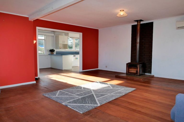 Photo of property in 12 Kiwi Road, Raumati Beach, Paraparaumu, 5032