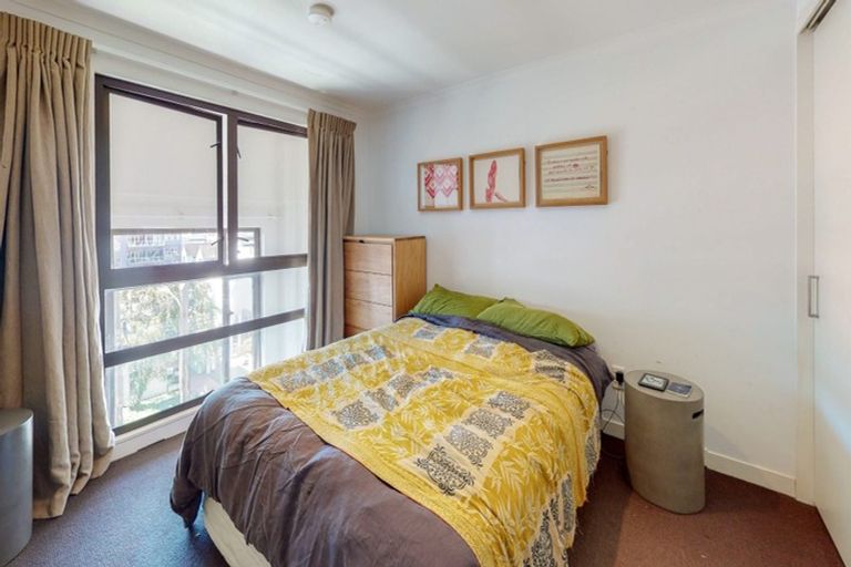 Photo of property in Augusta Apartments, 17/254 Willis Street, Te Aro, Wellington, 6011