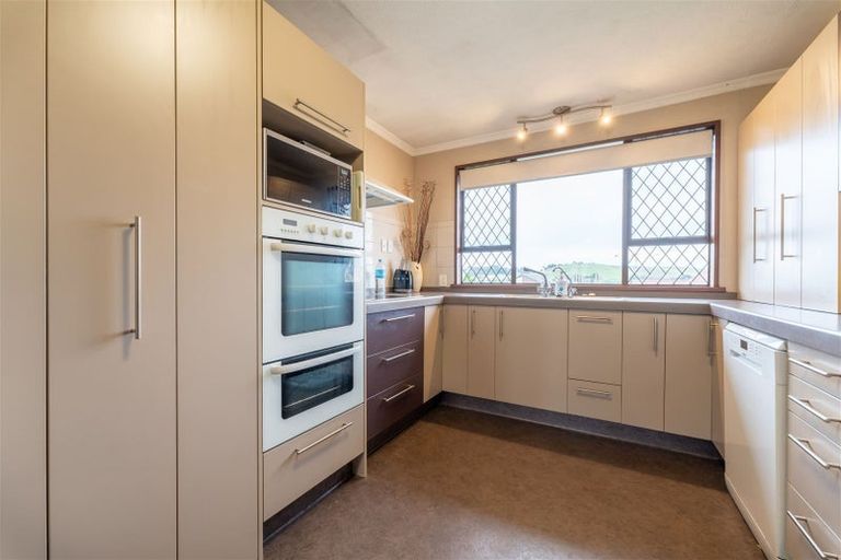 Photo of property in 10 Swift Street, South Hill, Oamaru, 9400