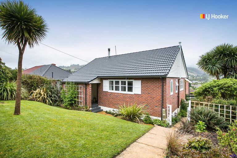 Photo of property in 21 Forresbank Avenue, Wakari, Dunedin, 9010