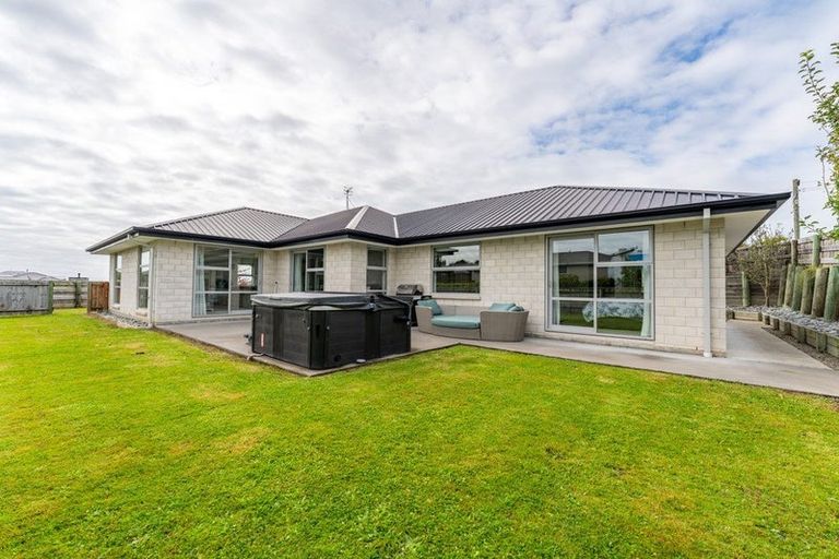 Photo of property in 2 Grosvenor Grange, Gleniti, Timaru, 7910