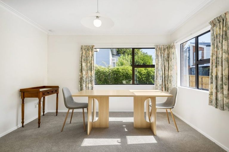 Photo of property in 2/5 Alma Road, Milford, Auckland, 0620