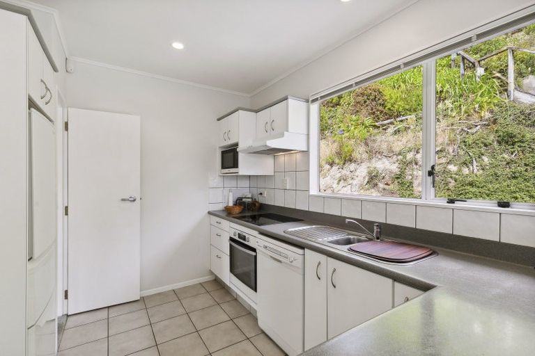Photo of property in 56 Fyvie Avenue, Tawa, Wellington, 5028