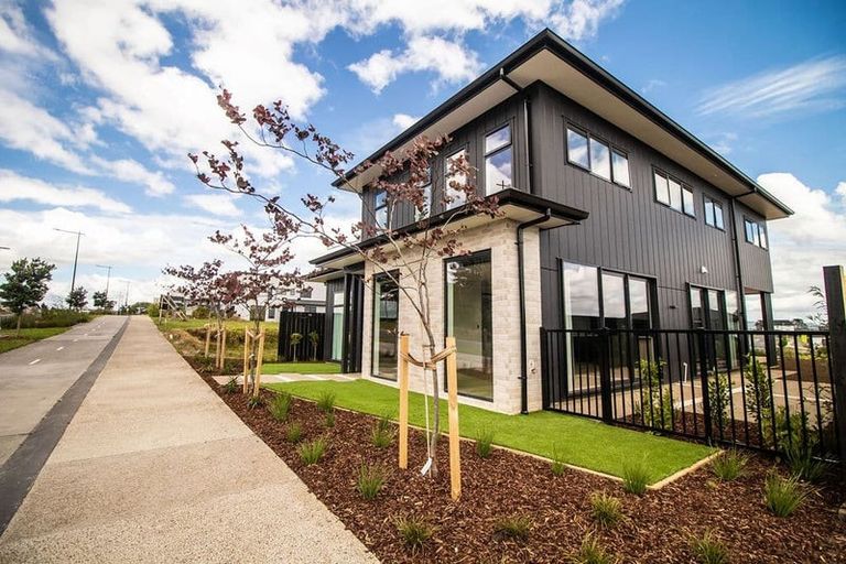 Photo of property in 238 Park Estate Road, Rosehill, Papakura, 2113