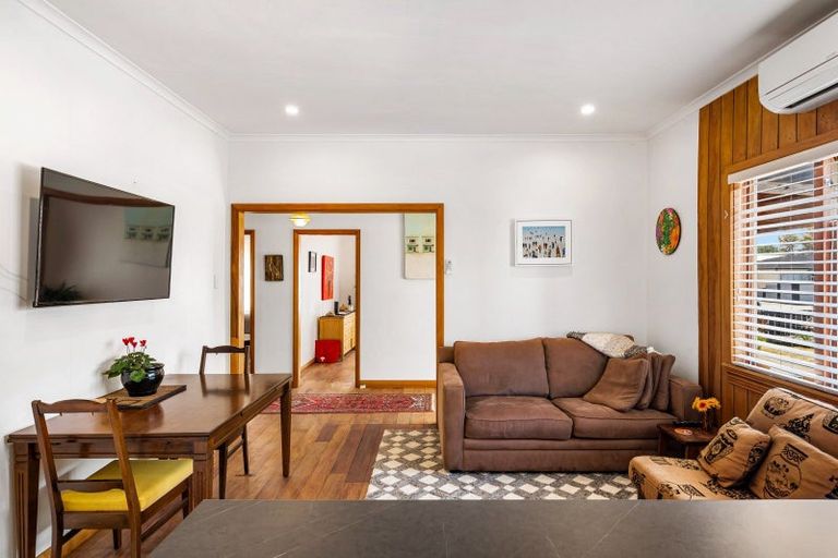 Photo of property in 6 Te Awa Avenue, Te Awa, Napier, 4110