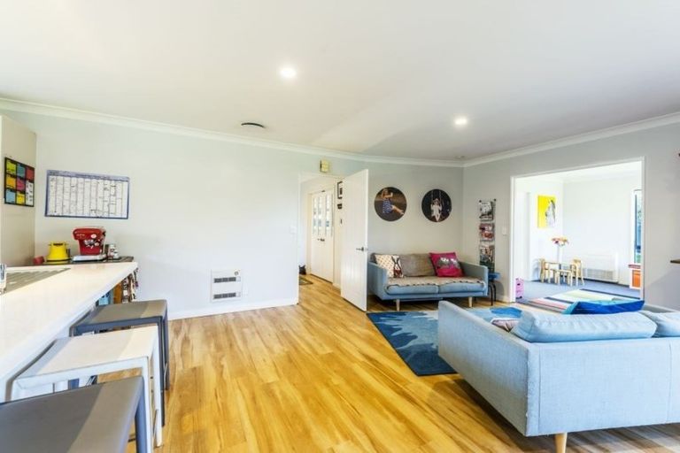 Photo of property in 6 Wiltshire Mews, Avonhead, Christchurch, 8042