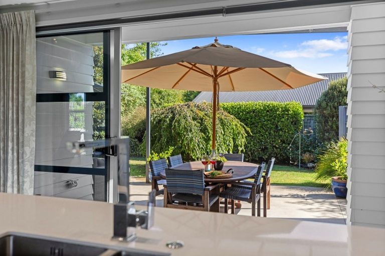 Photo of property in 1 Ellesmere Close, Pyes Pa, Tauranga, 3112