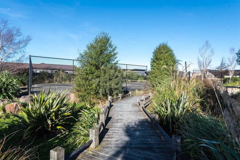 Photo of property in 16 Sorrel Gate, Halswell, Christchurch, 8025