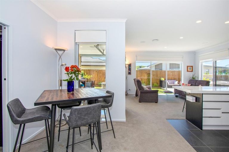 Photo of property in 4 Trevally Place, Snells Beach, 0920