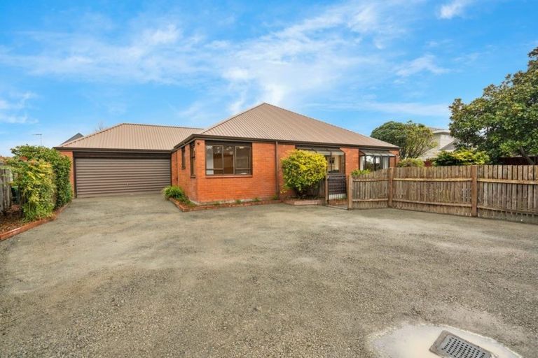 Photo of property in 3a Juniper Place, Burnside, Christchurch, 8053