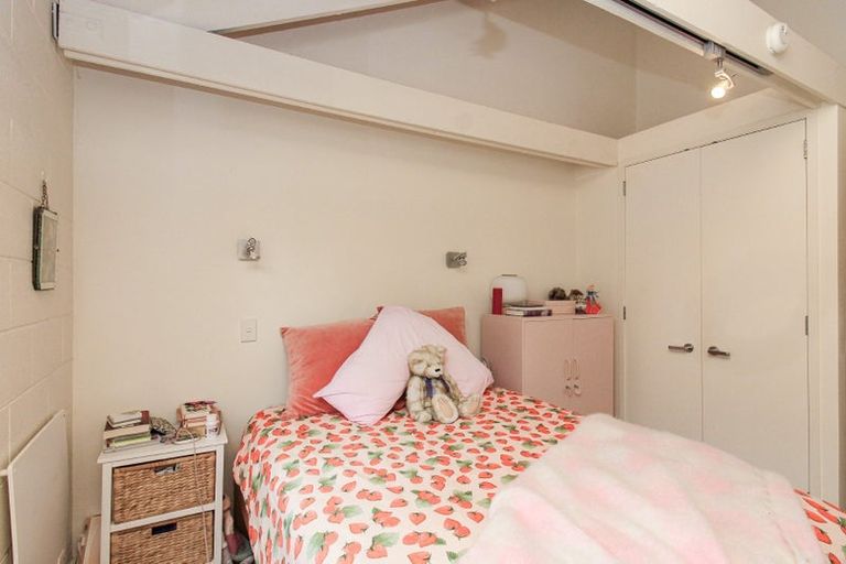 Photo of property in 28 Cottleville Terrace, Thorndon, Wellington, 6011