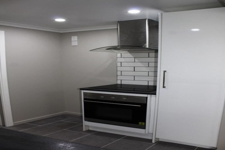 Photo of property in 52 Wesley Street, South Dunedin, Dunedin, 9012