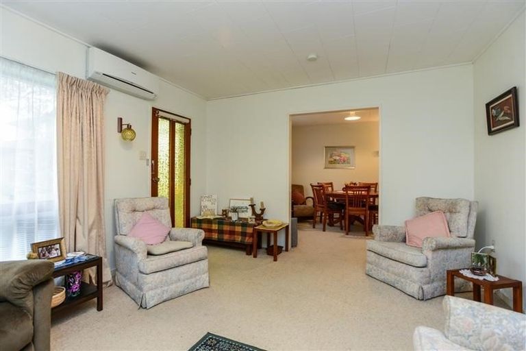 Photo of property in 3/45 Te Mata Road, Havelock North, 4130