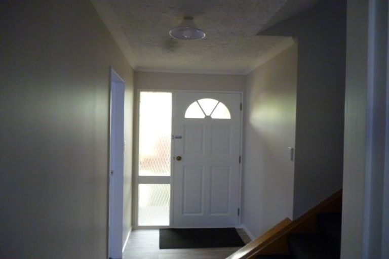 Photo of property in 34 Gemstone Drive, Birchville, Upper Hutt, 5018