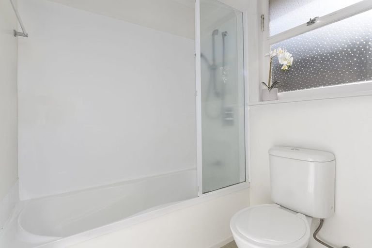 Photo of property in 1 The Drive, Brookfield, Tauranga, 3110