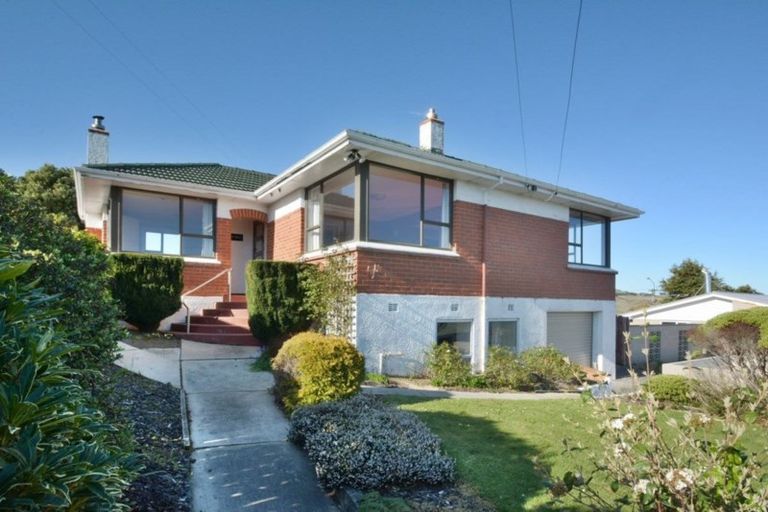 Photo of property in 8 Aytoun Street, Shiel Hill, Dunedin, 9013