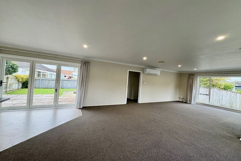 Photo of property in 55 Longfellow Street, Trentham, Upper Hutt, 5018