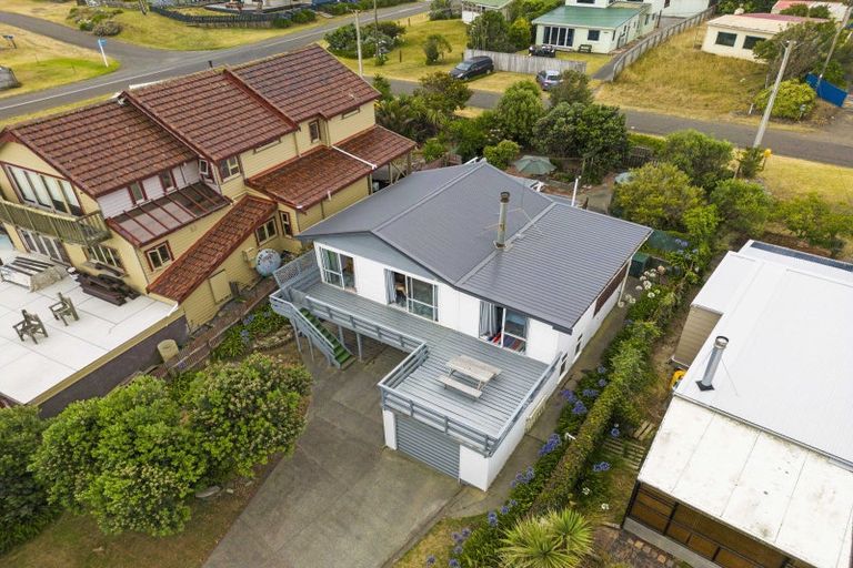 Photo of property in 30 Rapaki Street, Koitiata, Whanganui, 4581