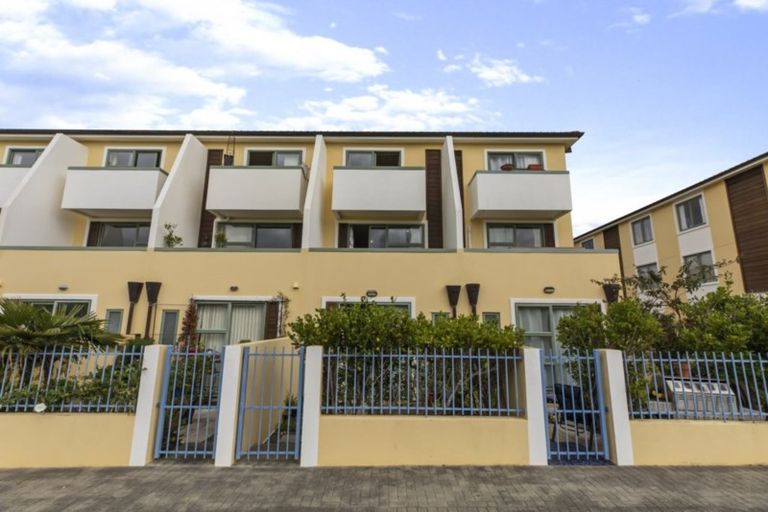 Photo of property in 22/595 Laurie Southwick Parade, Gulf Harbour, Whangaparaoa, 0930