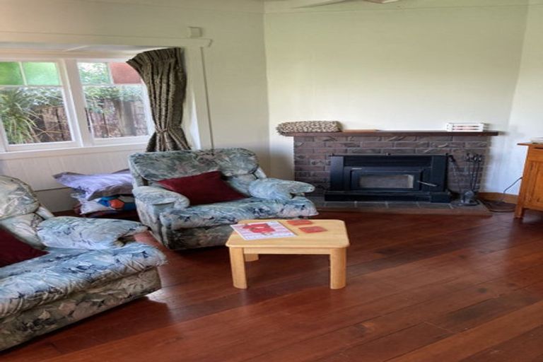 Photo of property in 10 Royal Road, Massey, Auckland, 0614