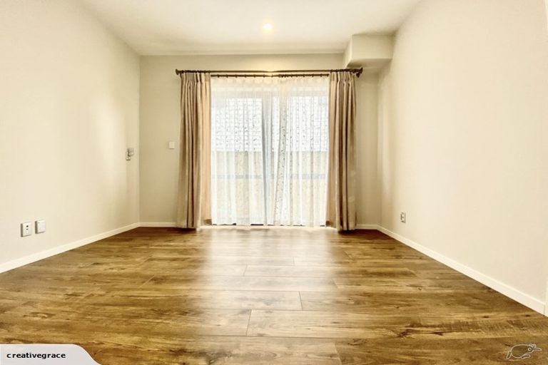 Photo of property in 15 Hikuawa Road, Flat Bush, Auckland, 2019