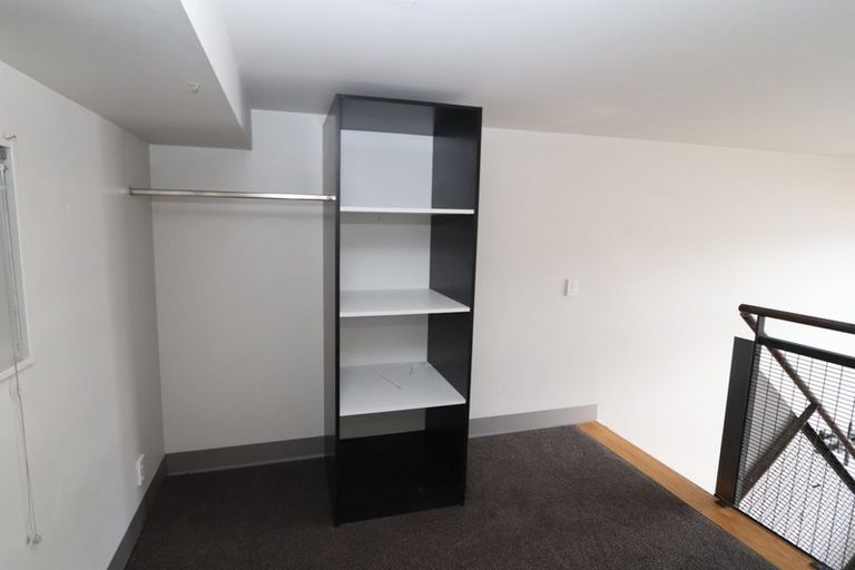 Photo of property in Urbane Apartments, 35/29 Webb Street, Mount Cook, Wellington, 6011