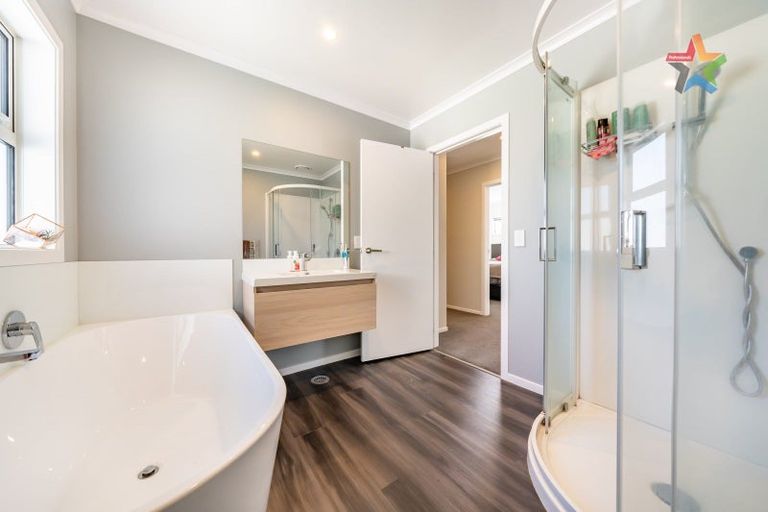 Photo of property in 10 Ron Fawcett Way, Wainuiomata, Lower Hutt, 5014