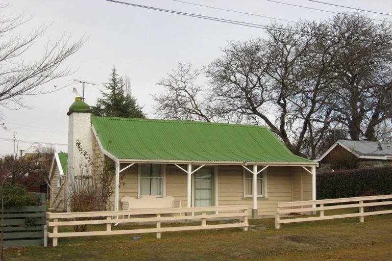 Photo of property in 38 Caernarvon Street, Arrowtown, 9302