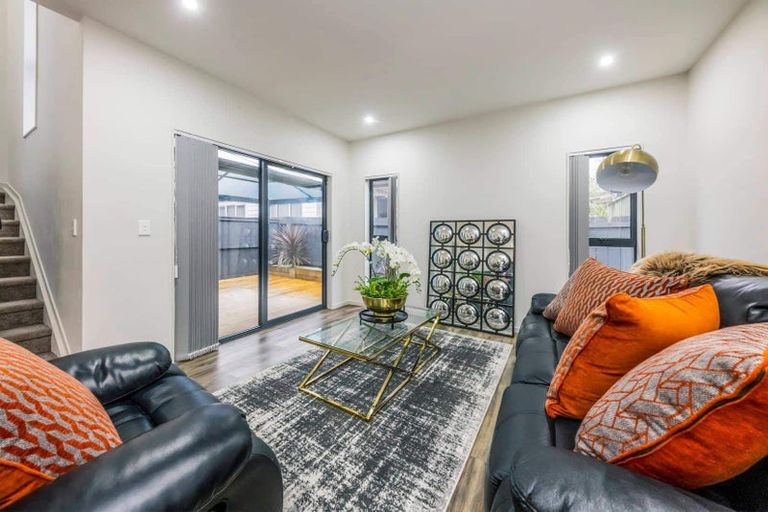 Photo of property in 11d Kent Road, Manurewa, Auckland, 2102