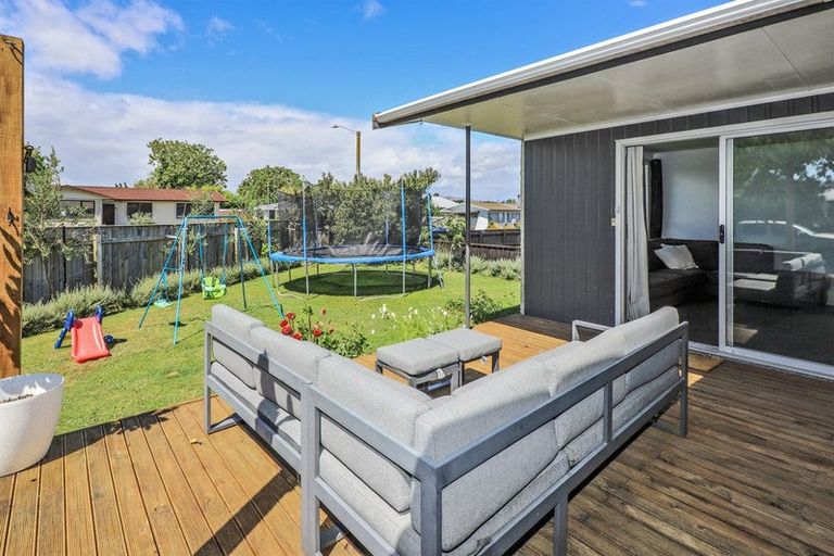 Photo of property in 2 Murdoch Place, Raureka, Hastings, 4120