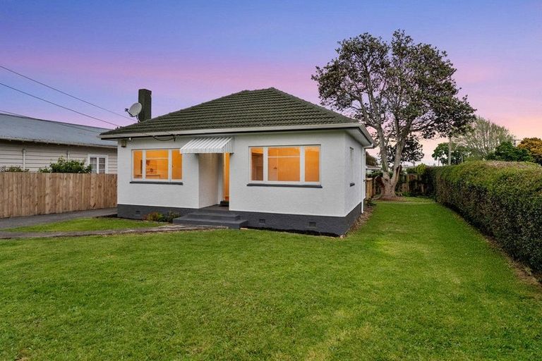 Photo of property in 1/1 Freyberg Avenue, Papatoetoe, Auckland, 2025